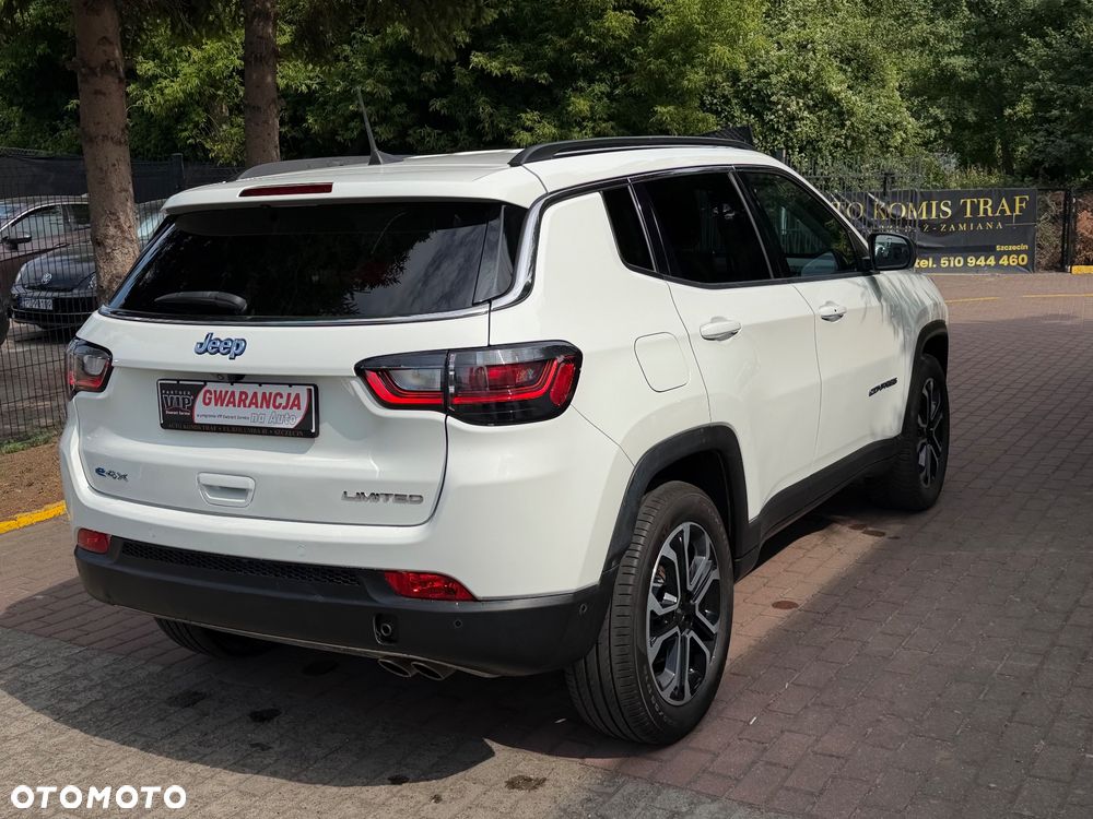 Jeep Compass - 8