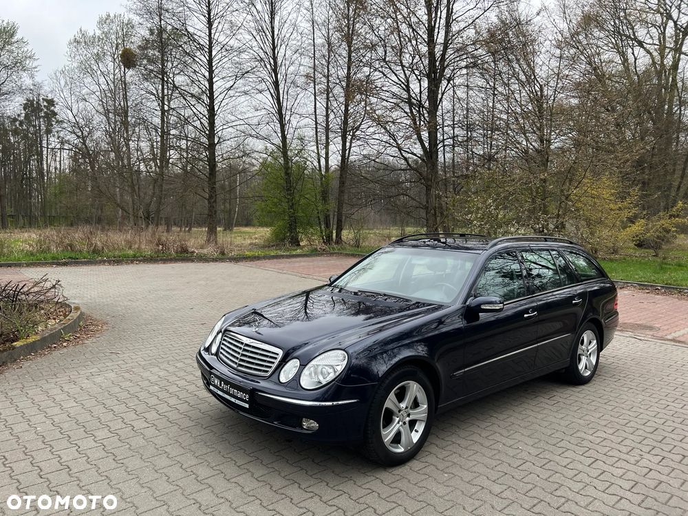 Mercedes-Benz Klasa E 320 T Elegance - 18