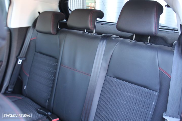 Peugeot 208 1.2 PureTech GT Line EAT6 - 10