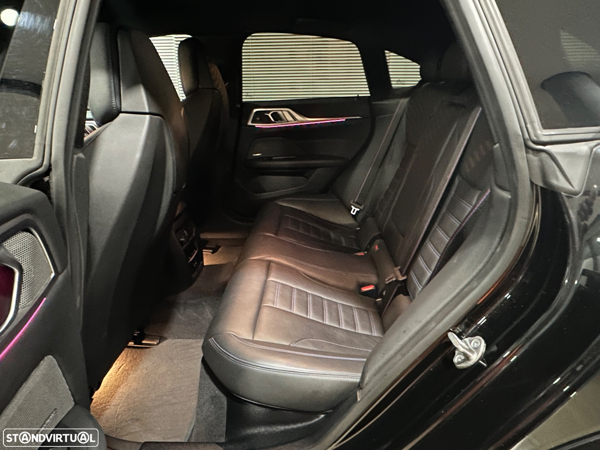 BMW i4 M50 - 33