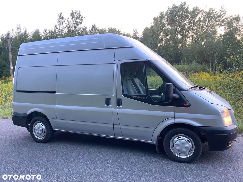 Ford Transit - 11