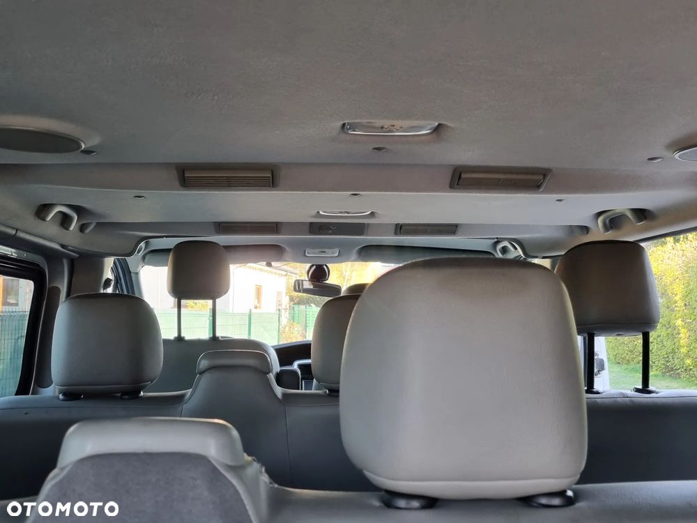 Opel Vivaro L2H1 2.9t - 16