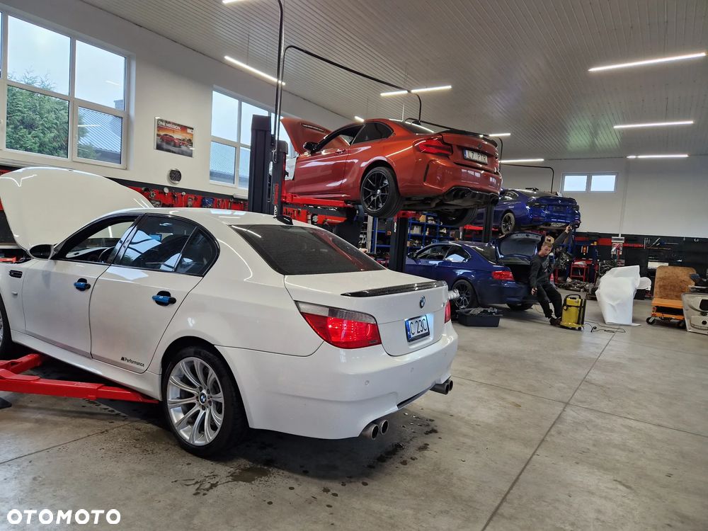 BMW M5 Standard - 16