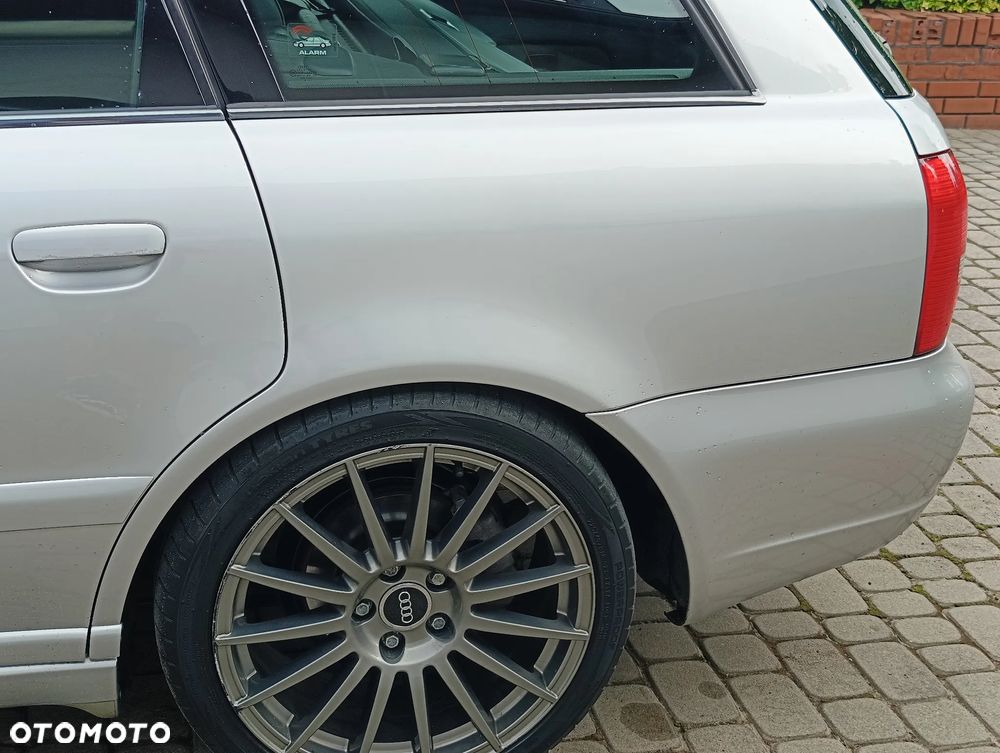 Audi S4 Limousine 2.7 Quattro - 31