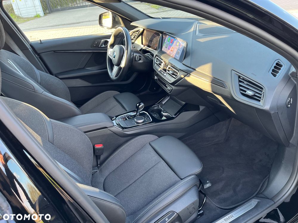 BMW Seria 1 118i GPF Sport Line - 12