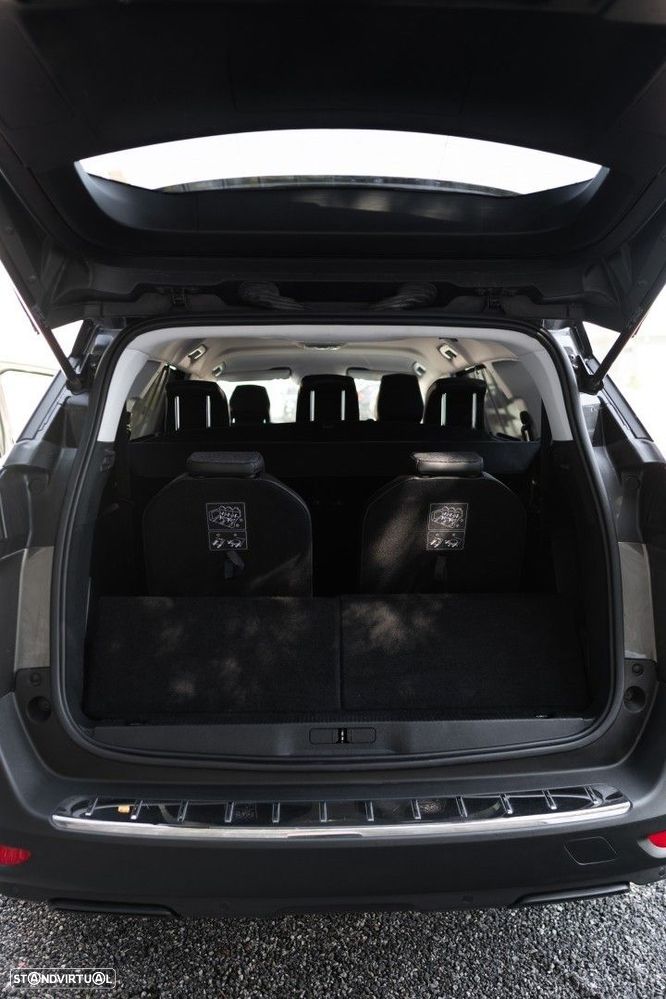 Peugeot 5008 1.2 PureTech Allure EAT6 - 23