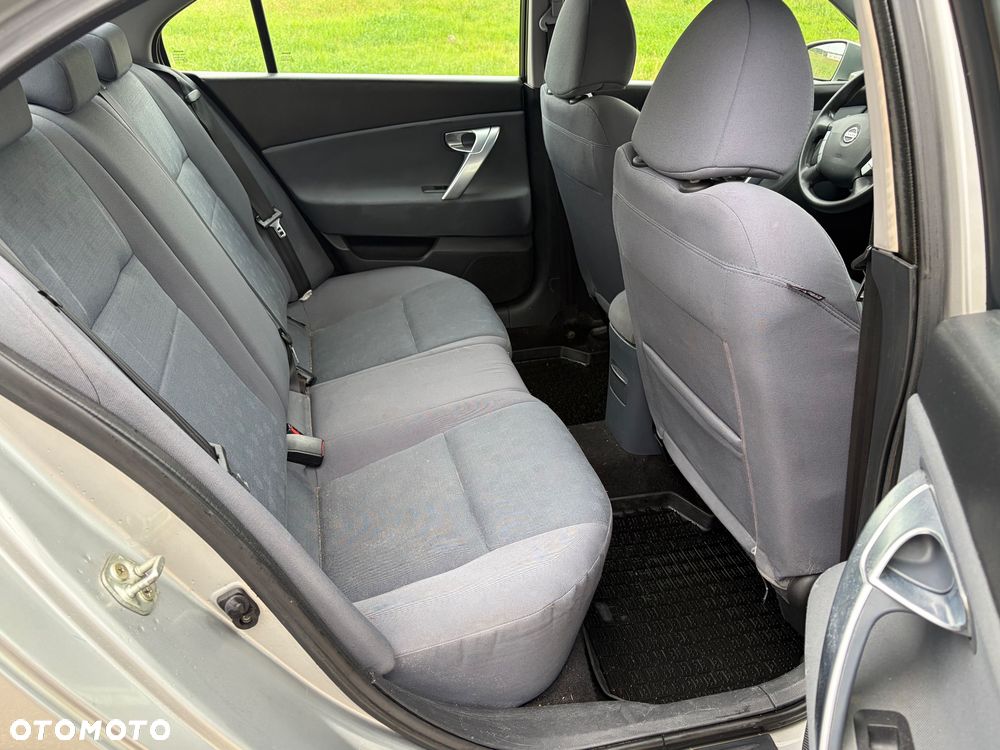 Nissan Primera 1.6 Visia - 23