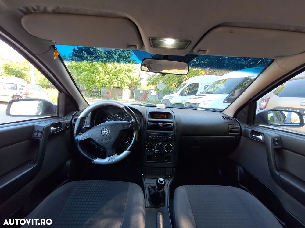 Opel Astra - 14