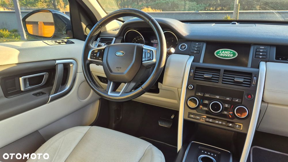 Land Rover Discovery Sport 2.0 TD4 HSE Luxury - 10