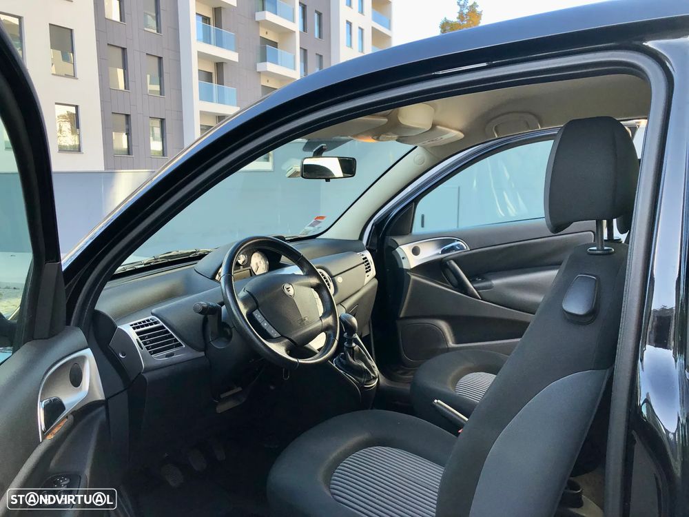 Lancia Ypsilon 1.2 8v Oro - 7