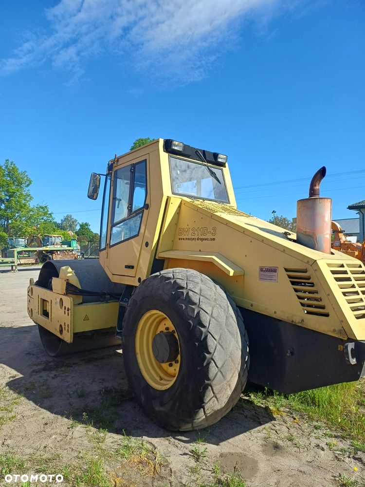 Bomag BW211D-3 - 2