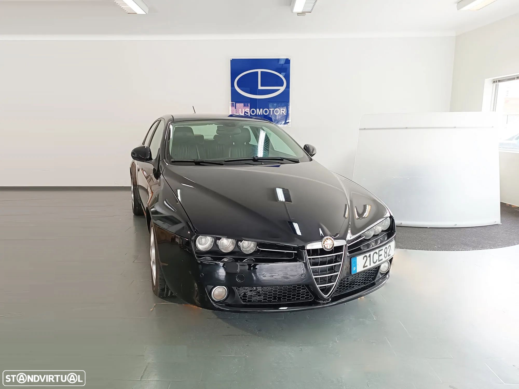 Alfa Romeo 159 1.9 JTDm 8V Executiva - 1
