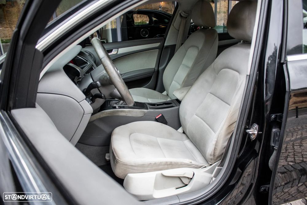 Audi A4 2.0 TDI DPF Ambition - 11