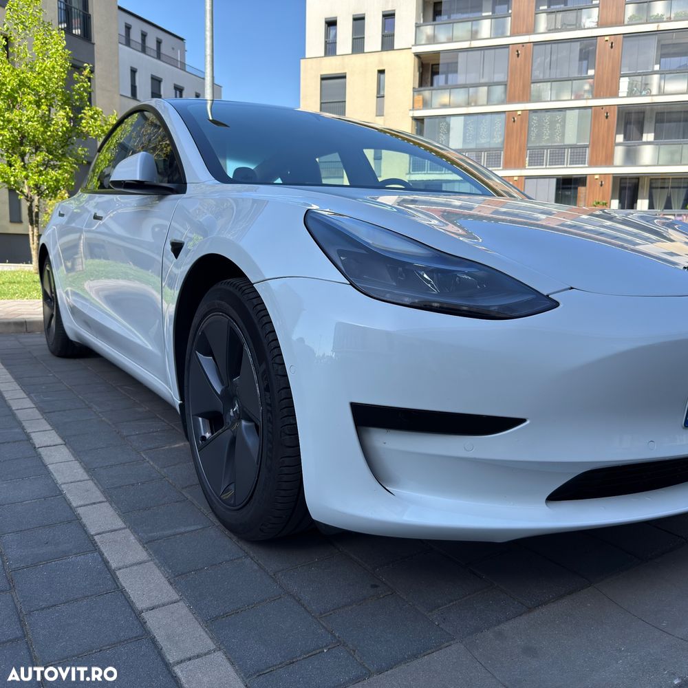 Tesla Model 3 Standard Reichweite Plus Hinterradantrieb - 7