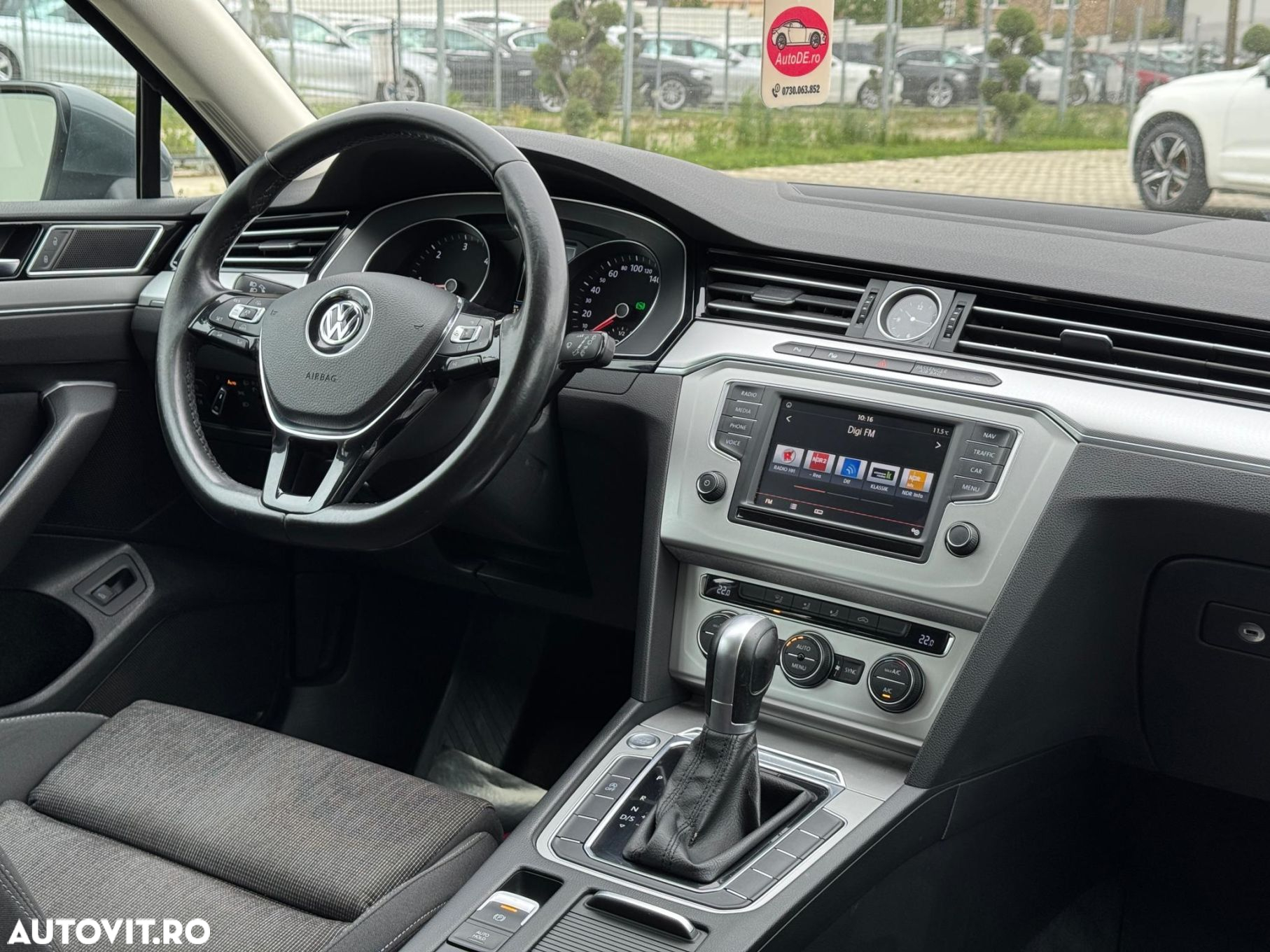 Volkswagen Passat - 6