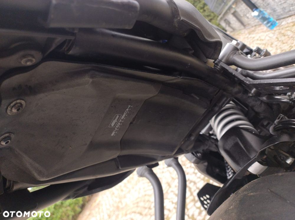 Yamaha XSR - 39