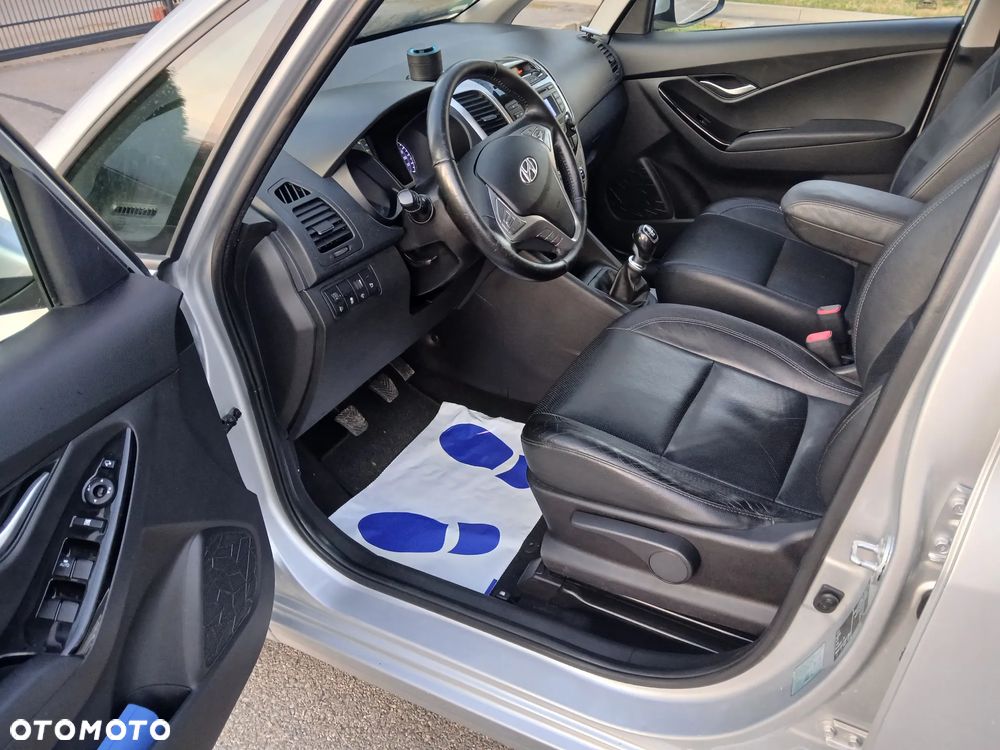 Hyundai ix20 1.4 blue YES Gold - 14