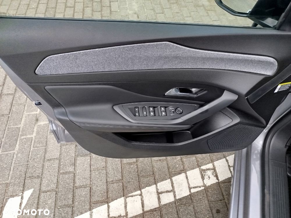 Peugeot 308 - 12
