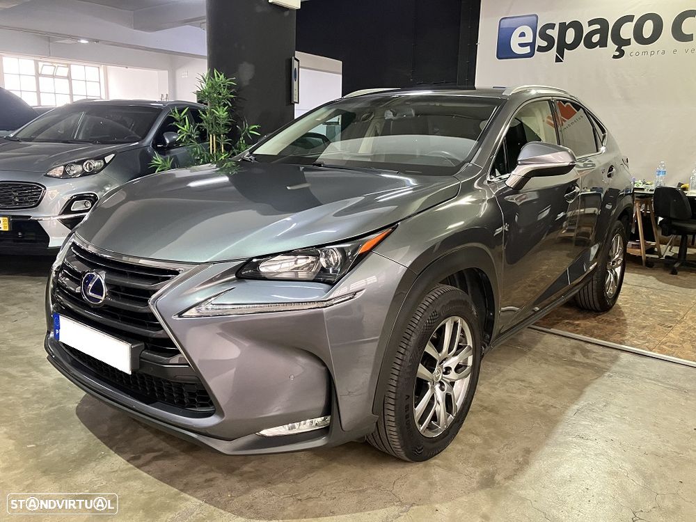 Lexus NX 300h Executive Plus - 1