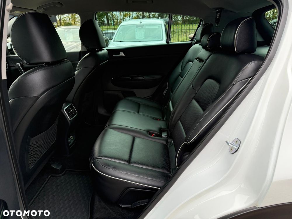 Kia Sportage 1.6 GDI 2WD Attract - 10