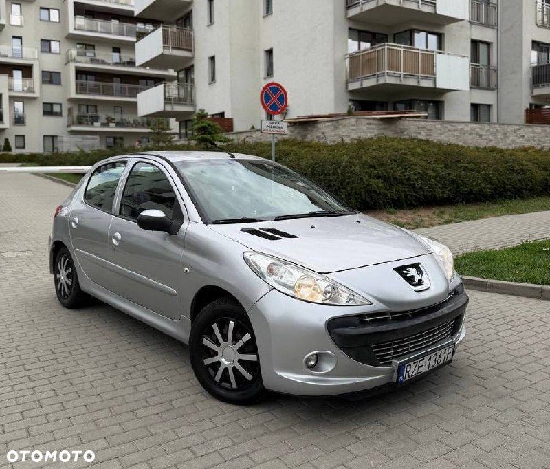 Peugeot 206 plus - 2