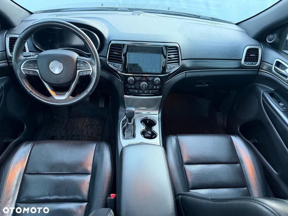 Jeep Grand Cherokee - 20