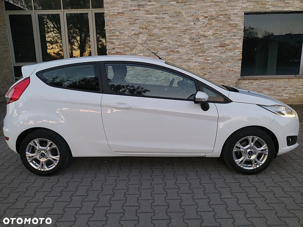 Ford Fiesta 1.5 TDCi ST&St Trend - 12