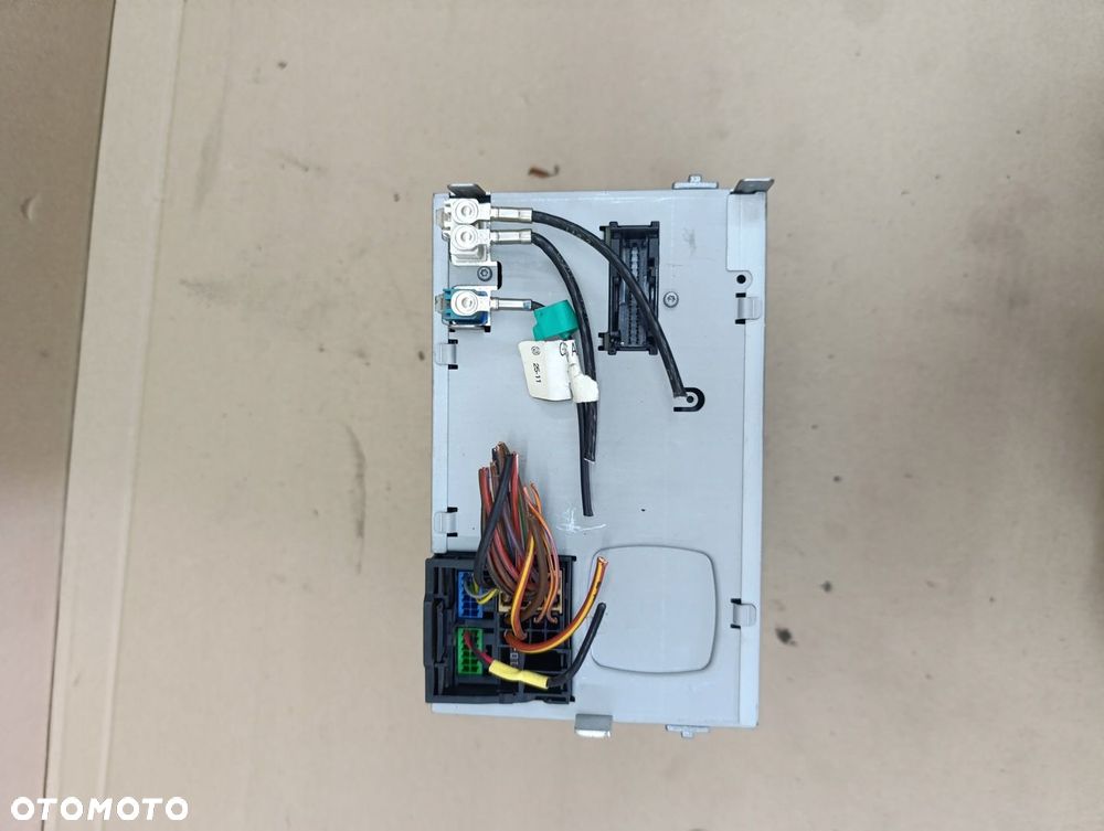 RADIO EKRAN WYSWIETLACZ VW TOURAN II 2 3C8035279A - 6