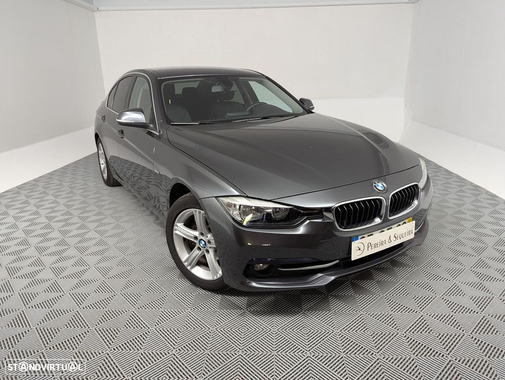 BMW 318 d Line Sport - 1