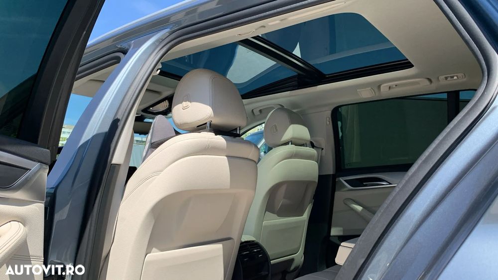 BMW Seria 5 520d AT MHEV - 11