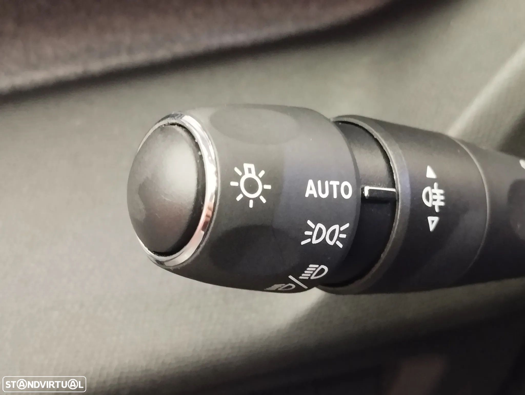 Peugeot 308 1.2 PureTech Allure Pack - 23