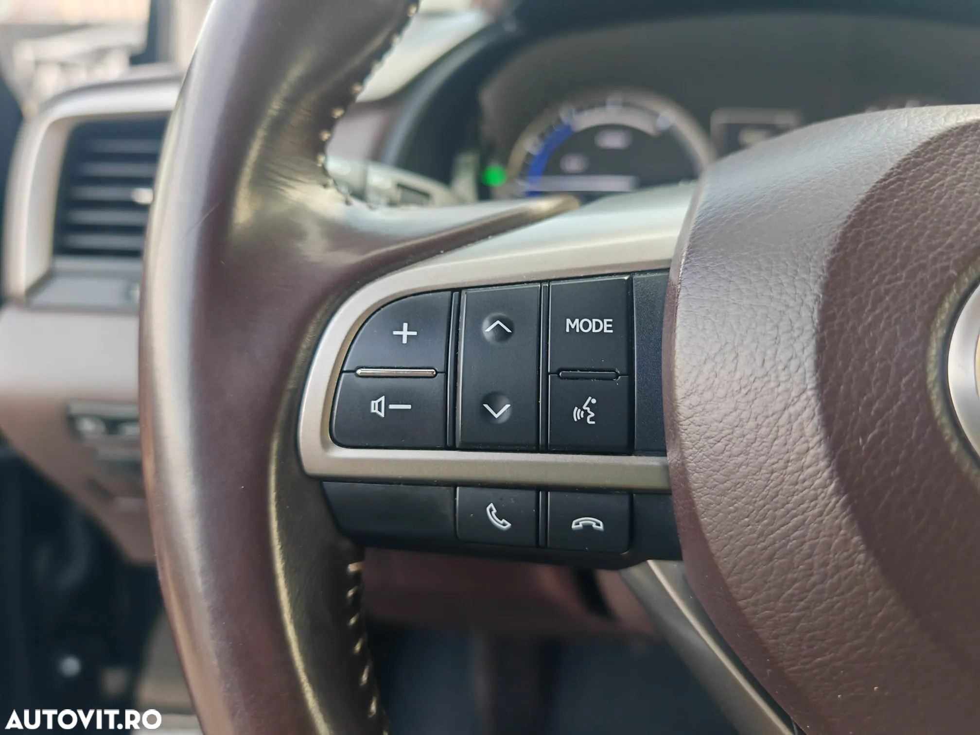 Lexus Seria RX 450h AWD Luxury - 15