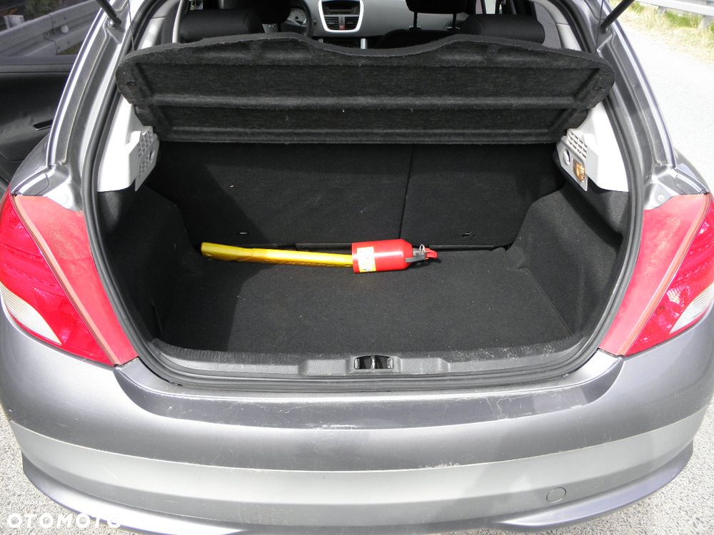 Peugeot 207 1.4 HDi Trendy - 22