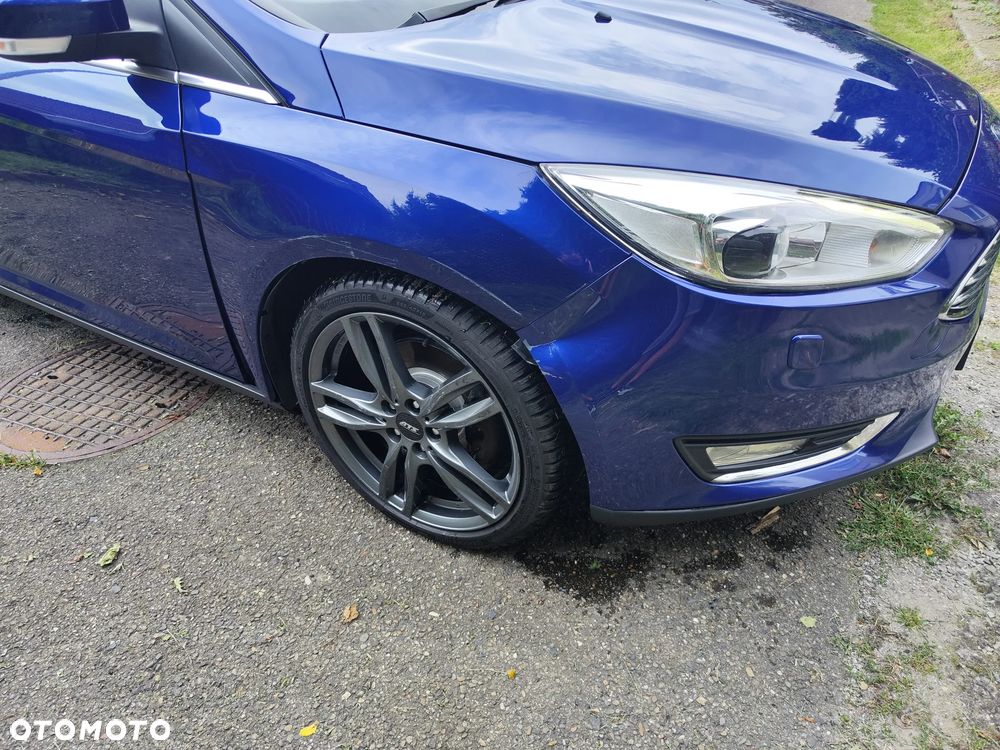Ford Focus 1.5 EcoBoost Titanium ASS - 23