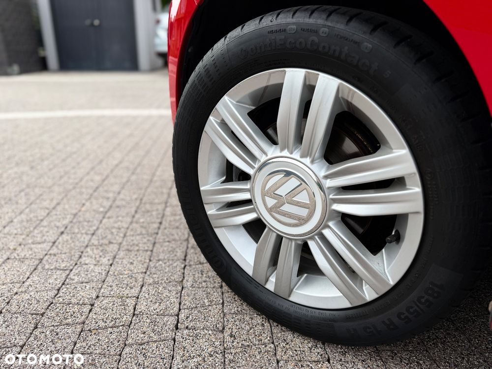 Volkswagen up! street - 34