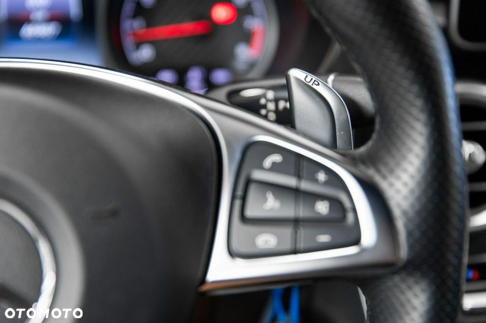 Mercedes-Benz Klasa C AMG 63 AMG Speedshift MCT 9G - 34