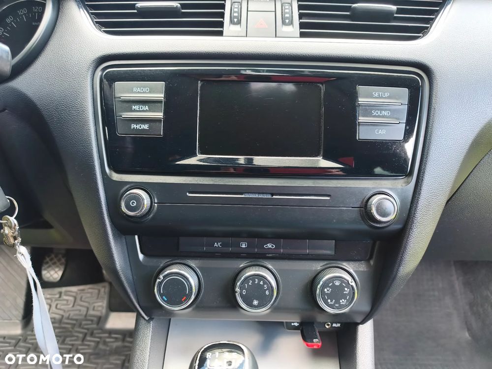 Skoda Octavia 1.6 TDI Ambition - 8