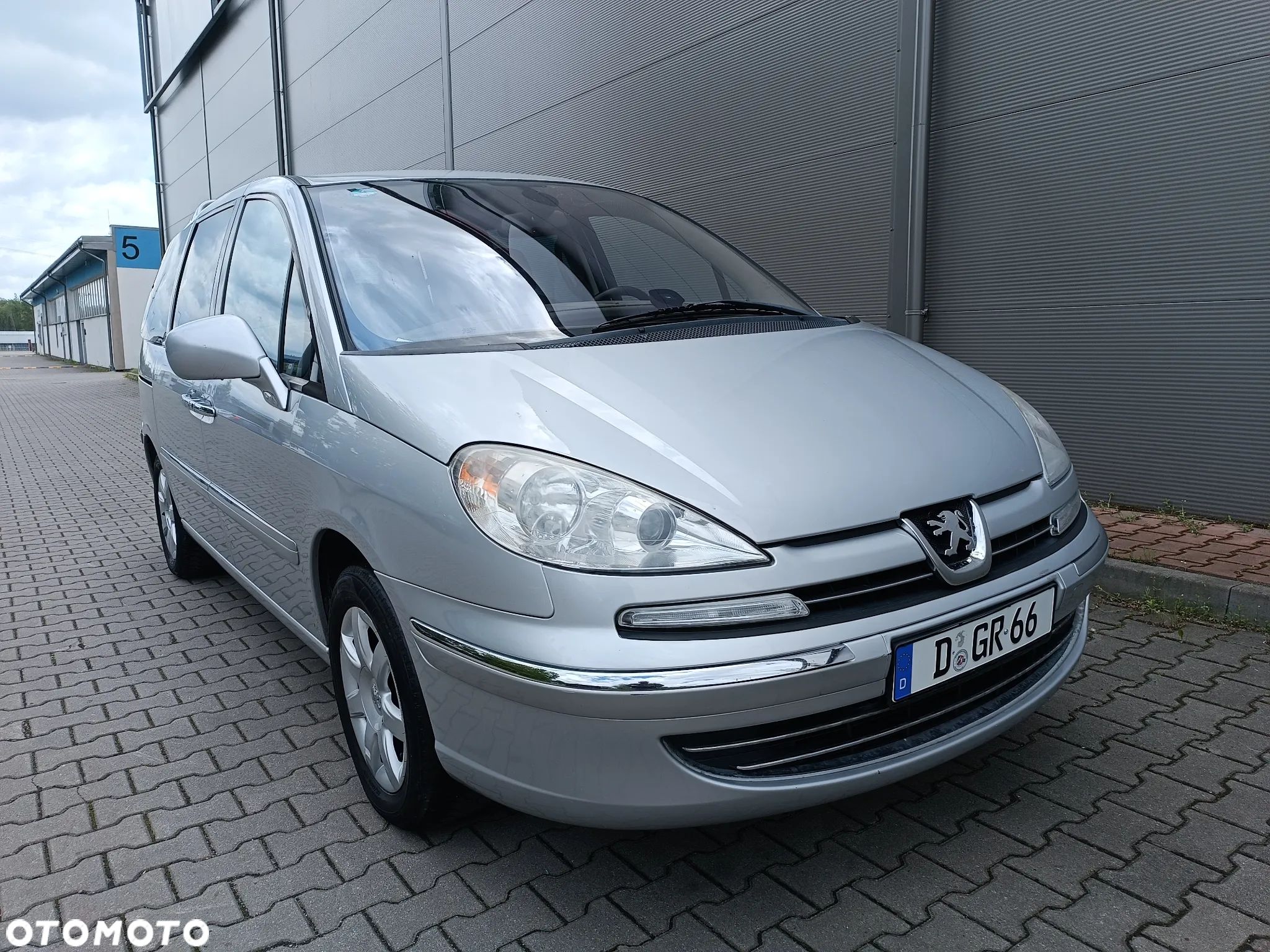 Peugeot 807 2.0 HDi Premium - 1