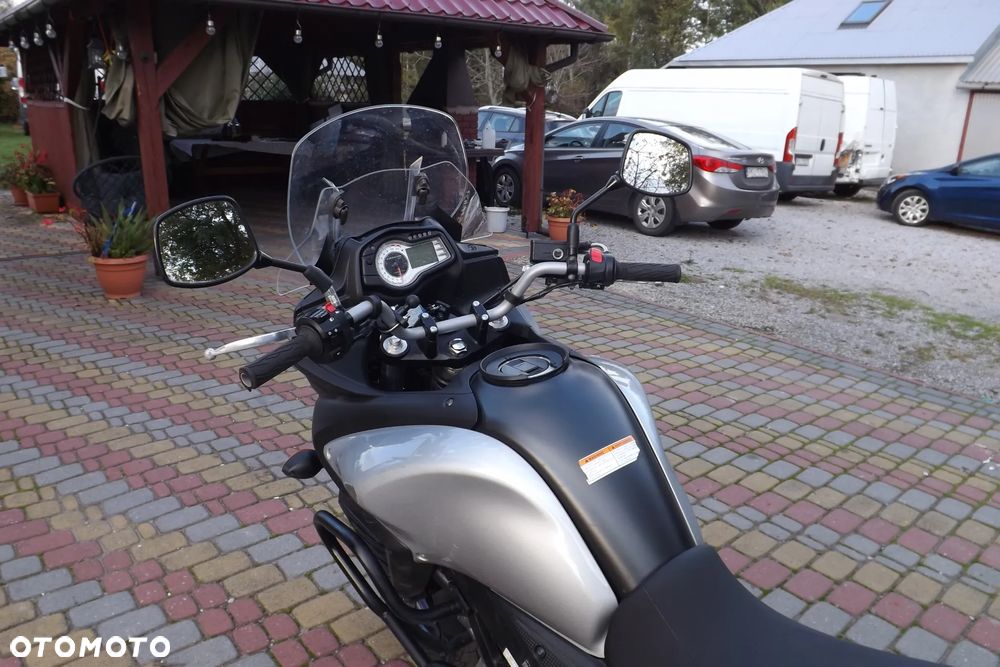 Suzuki V-STROM - 13