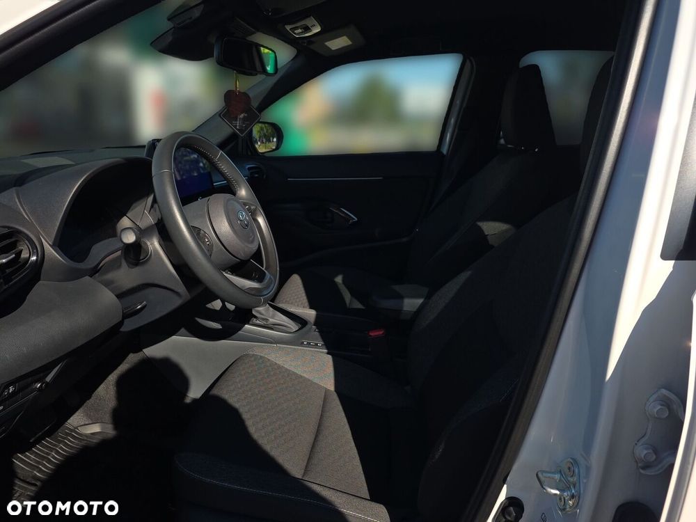 Toyota Yaris Cross Hybrid 1.5 Style - 16
