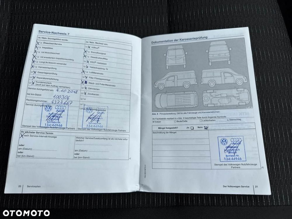 Volkswagen Caravelle - 25