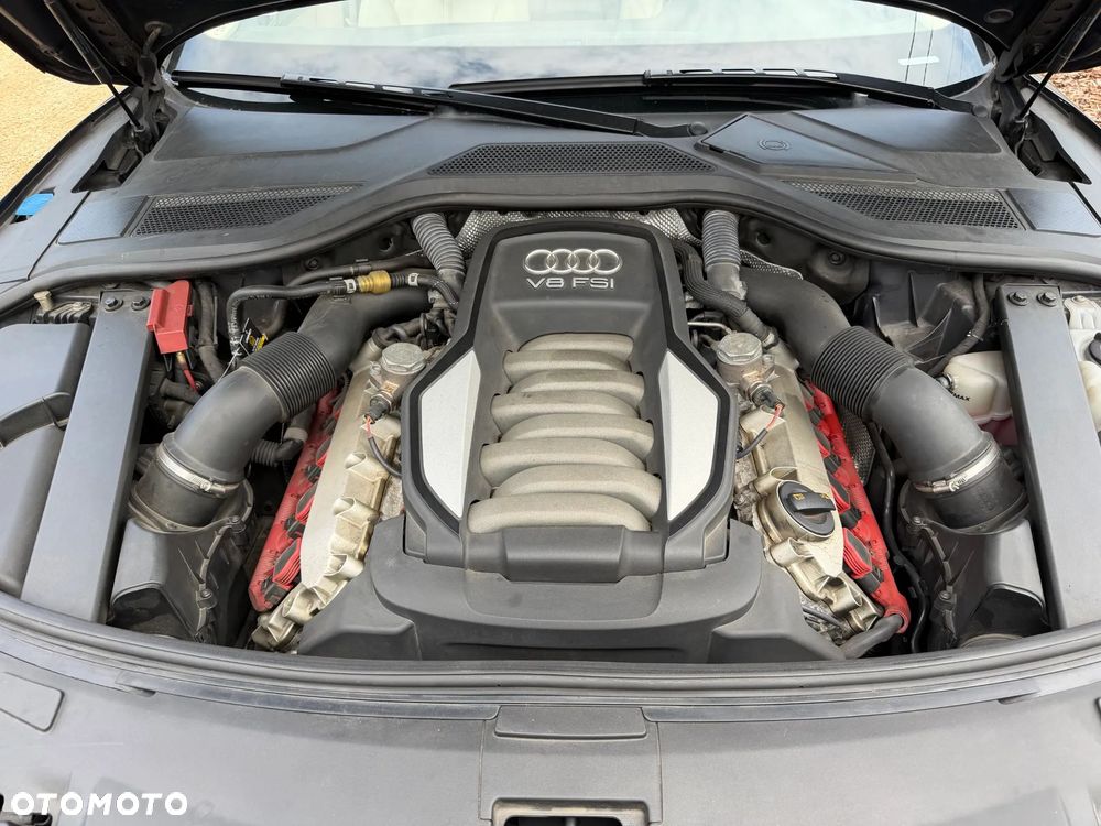Audi A8 4.2 FSI Quattro - 10