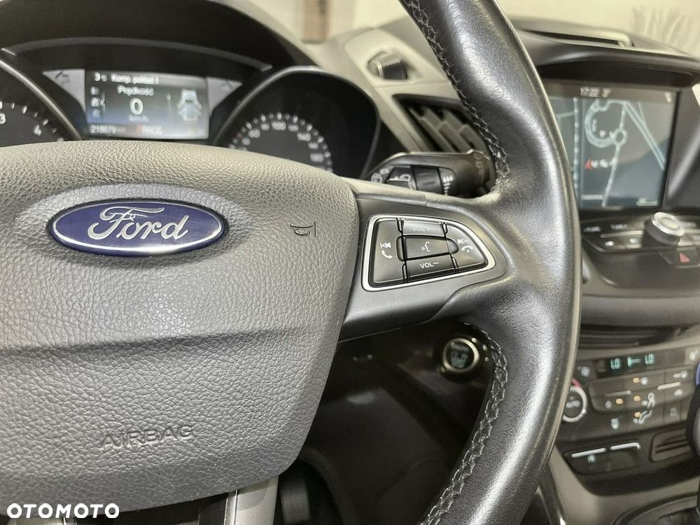Ford Kuga 2.0 TDCi 4x4 Individual - 25
