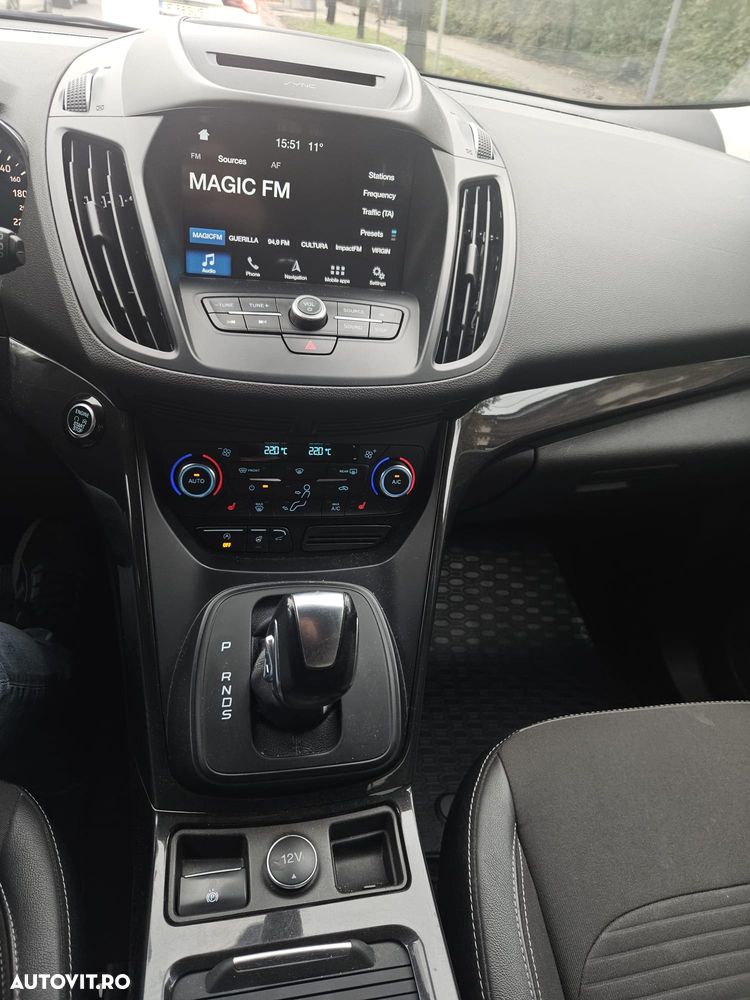 Ford Kuga - 5