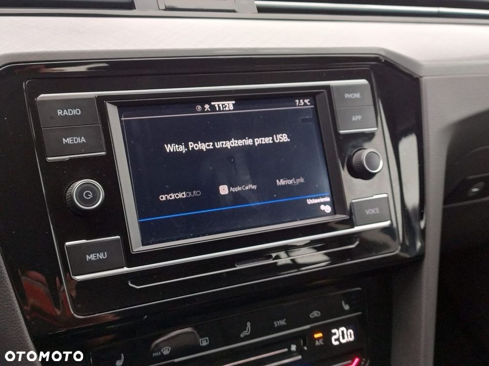 Volkswagen Passat Variant 2.0 TDI EVO Business - 12