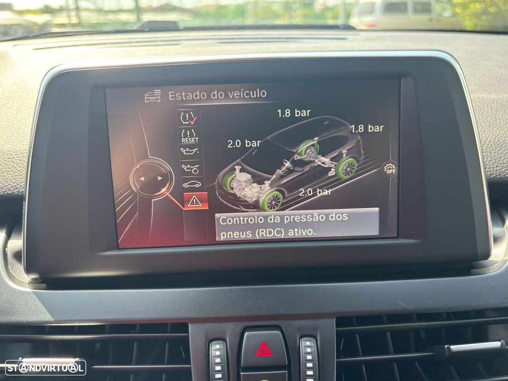 BMW 216 Active Tourer d Line Sport - 37