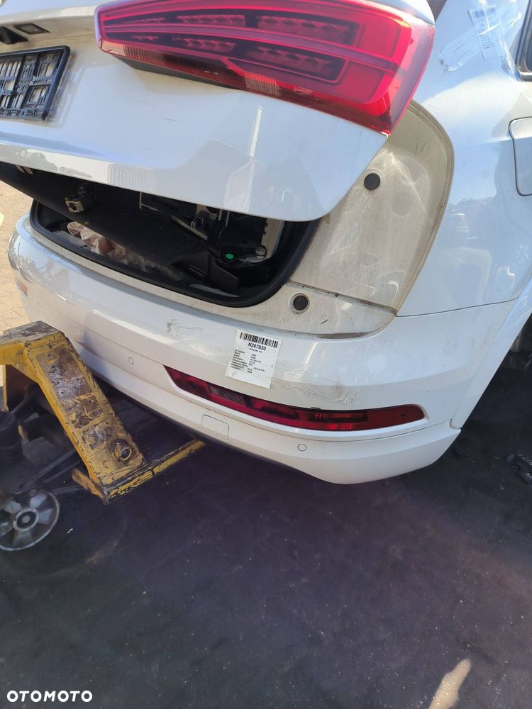 ZDERZAK TYŁ AUDI Q3 I 8U LIFT LB9A - 2
