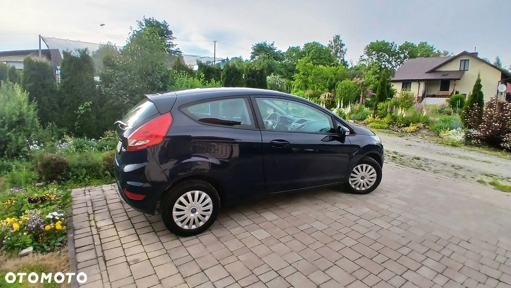 Ford Fiesta - 9
