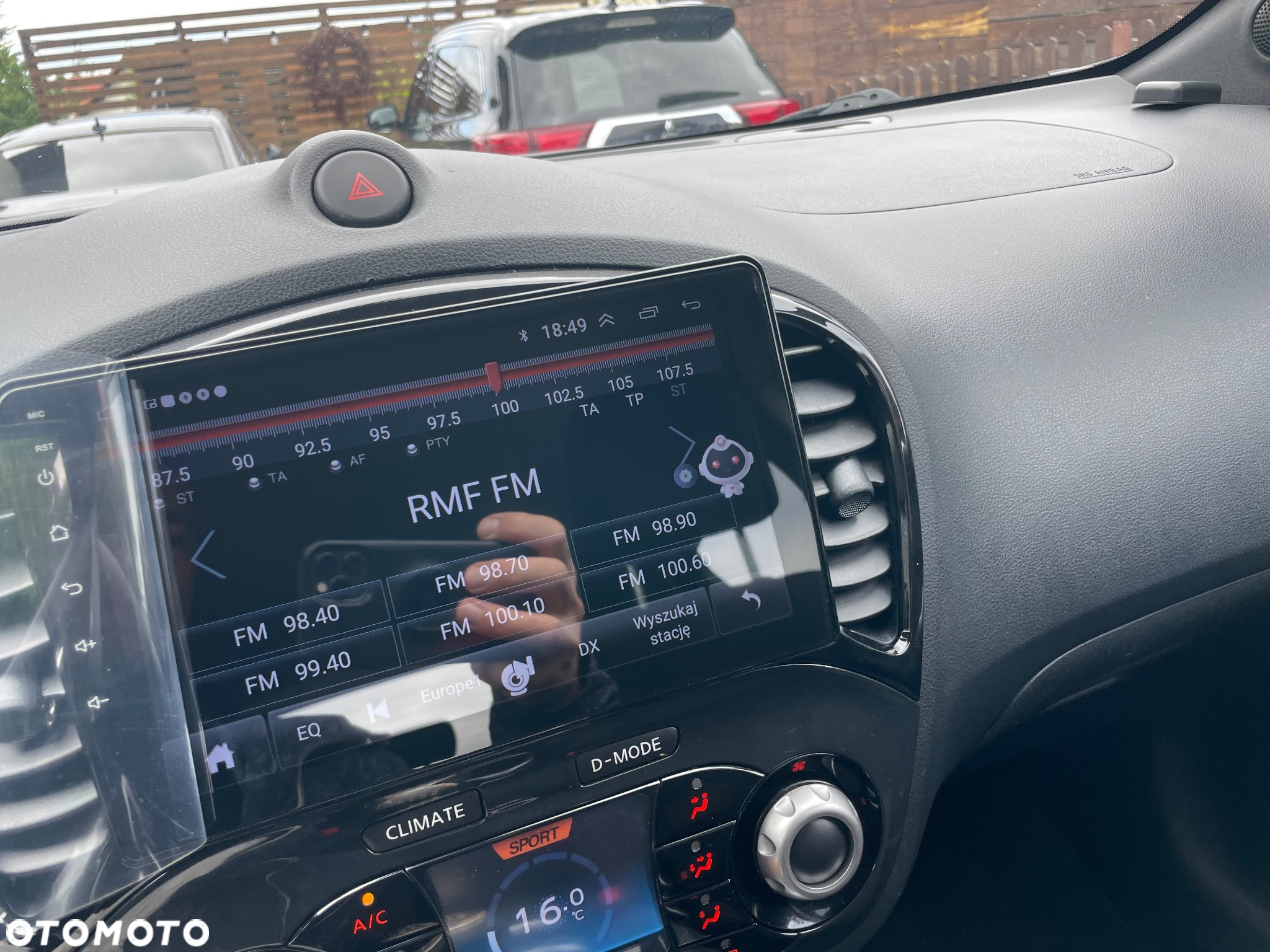 Nissan Juke 1.6 T Shiro - 24