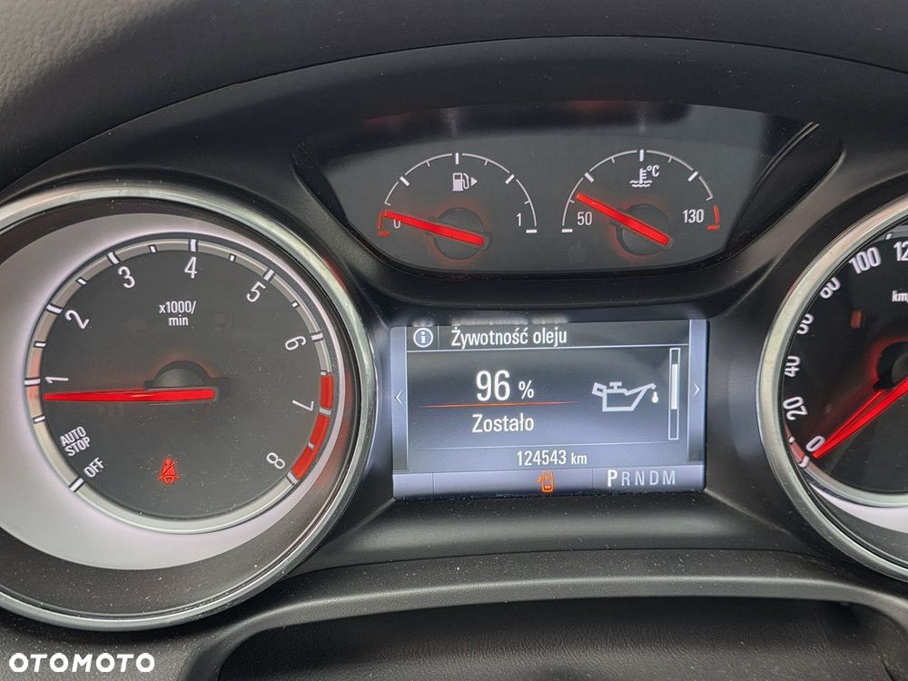 Opel Insignia - 18
